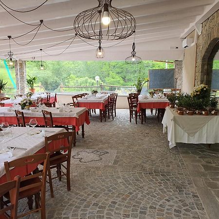 Agriturismo Cascina L'Arche Santo Stefano Belbo Buitenkant foto