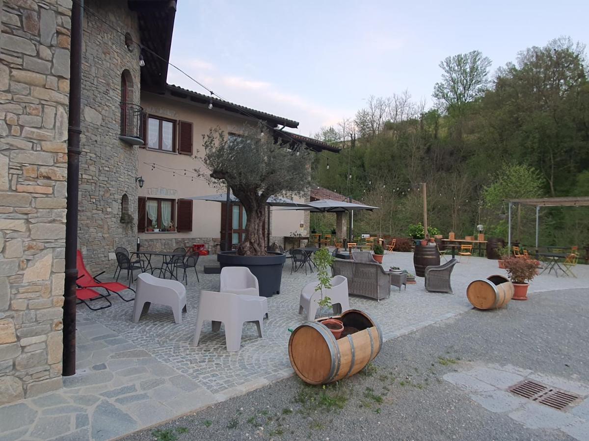 Agriturismo Cascina L'Arche Santo Stefano Belbo Buitenkant foto