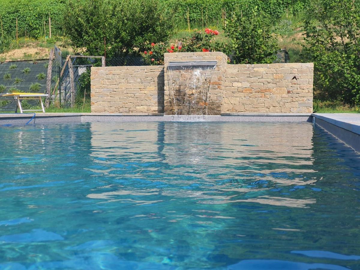 Agriturismo Cascina L'Arche Santo Stefano Belbo Buitenkant foto