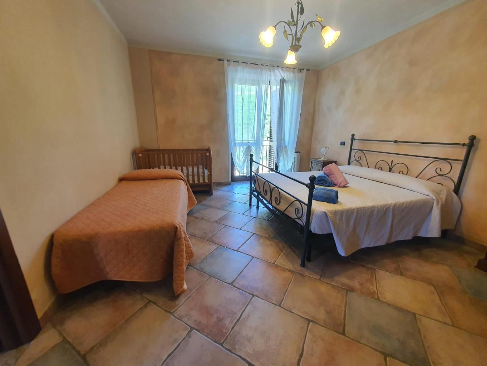 Agriturismo Cascina L'Arche Santo Stefano Belbo Buitenkant foto