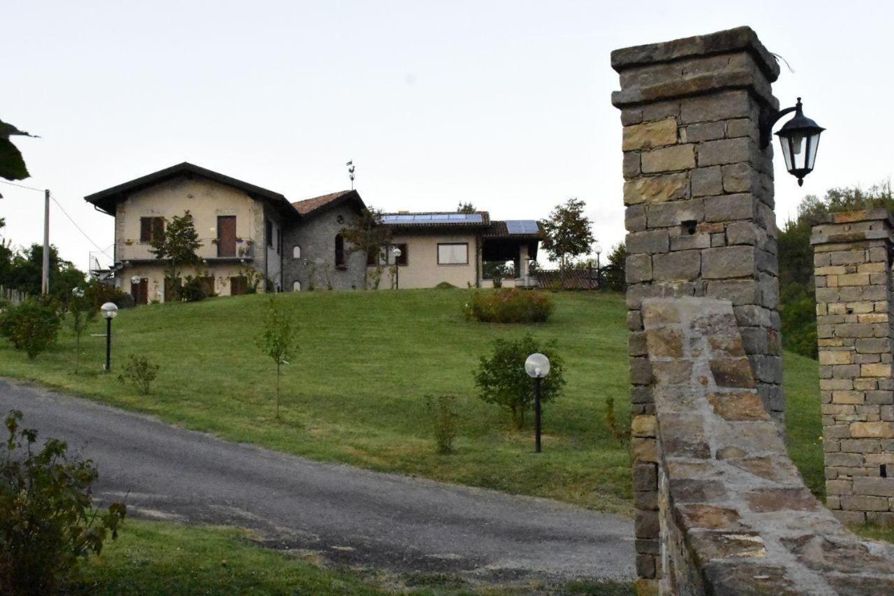 Agriturismo Cascina L'Arche Santo Stefano Belbo Buitenkant foto